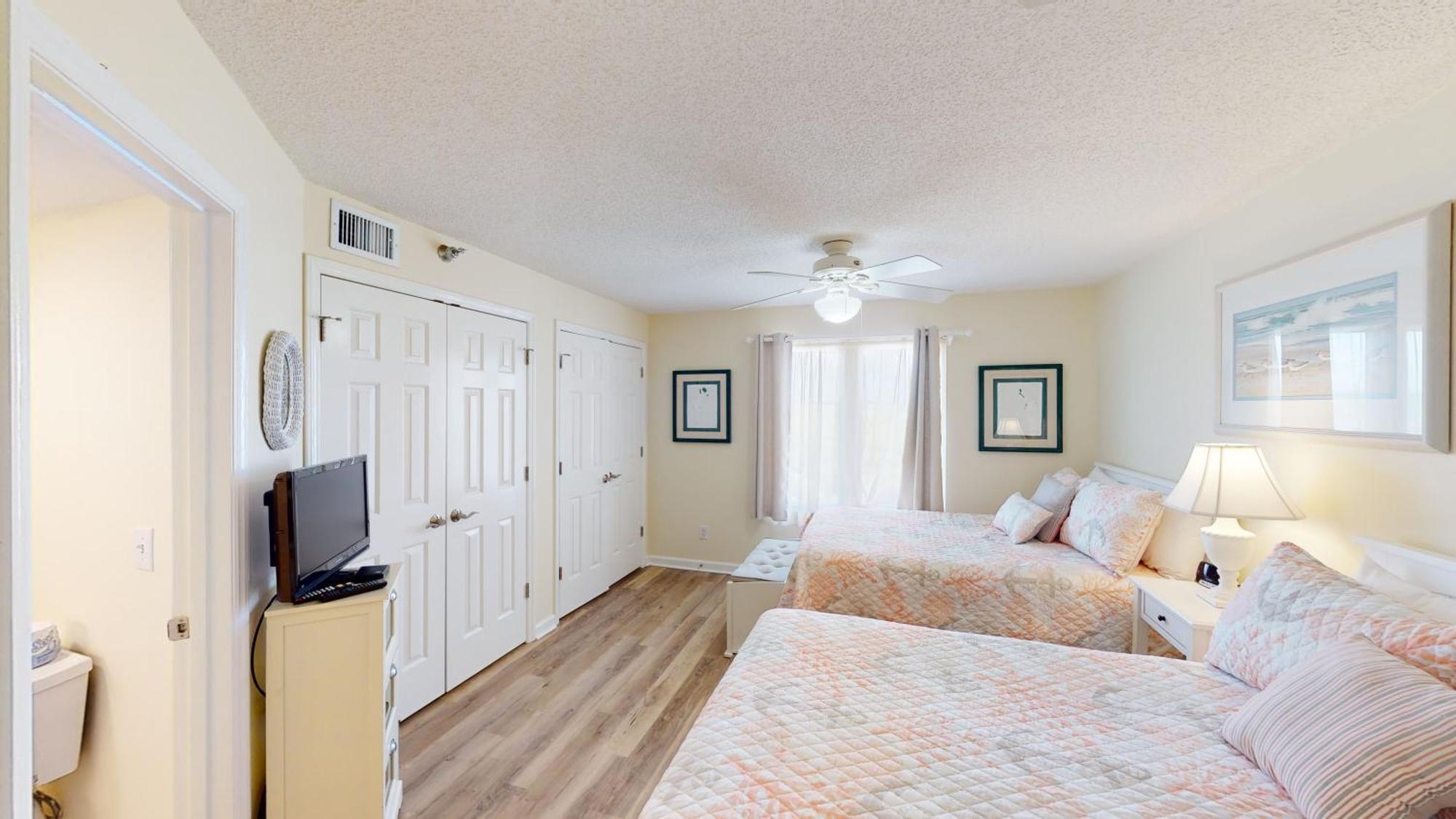 Litchfield Beach & Golf Resort Exterior foto